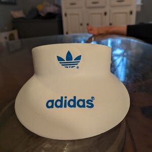 Vintage Adidas trefoil logo white sport visor , adjustable.